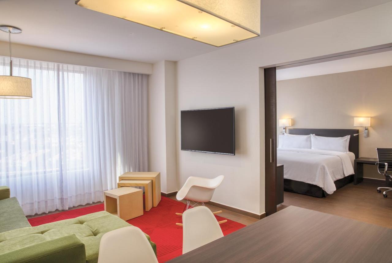 Fiesta Inn Express Puebla Explanada Eksteriør bilde